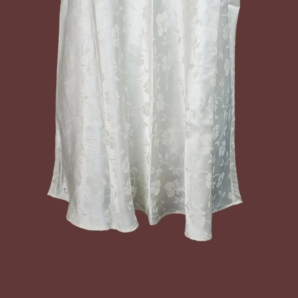 Cacique Womens Ivory Floral Damask Slip Size S - Picture 3 of 6